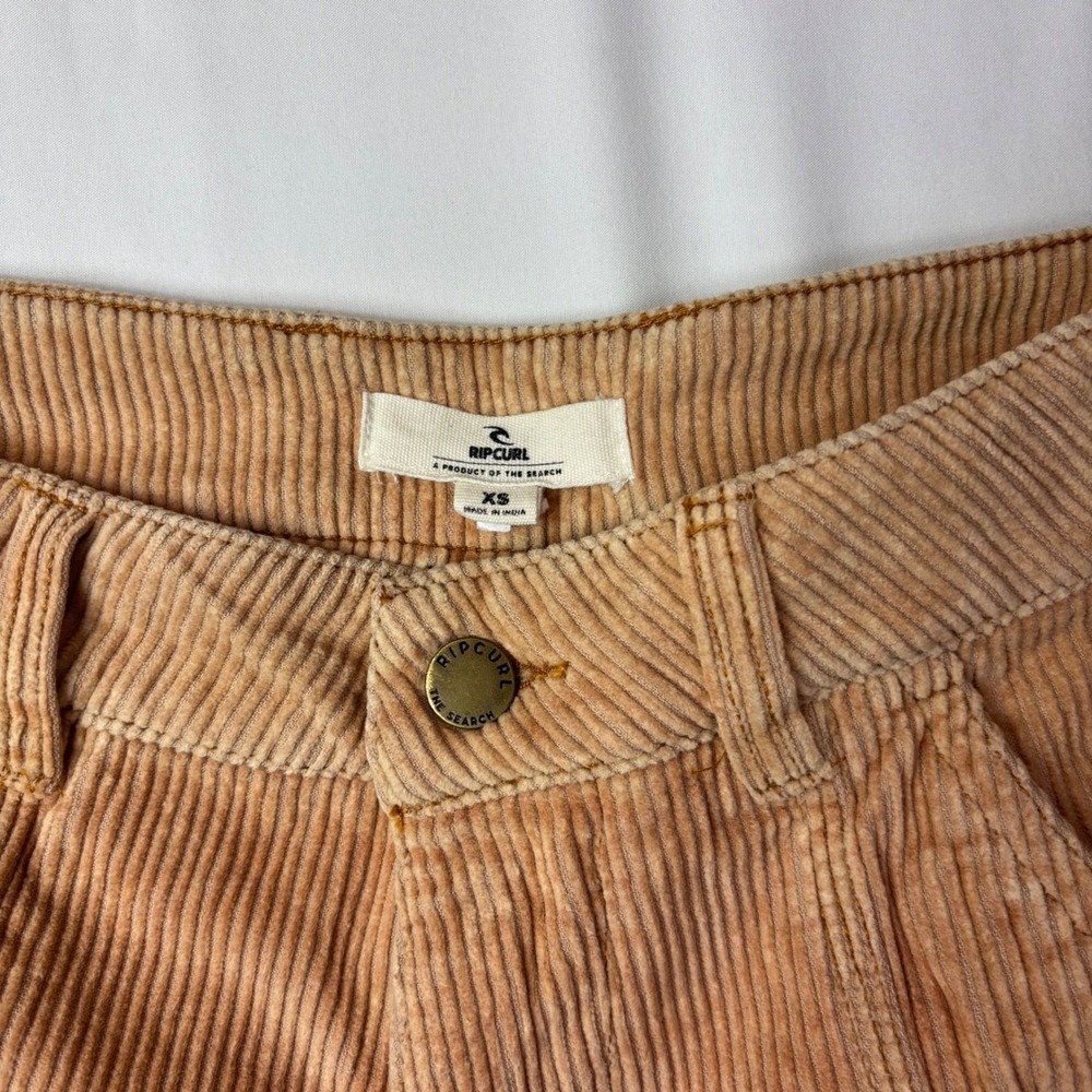 Rip Curl Corduroy Shorts Women's XS Tan Brown Pockets‎ Frayed Hem Casual